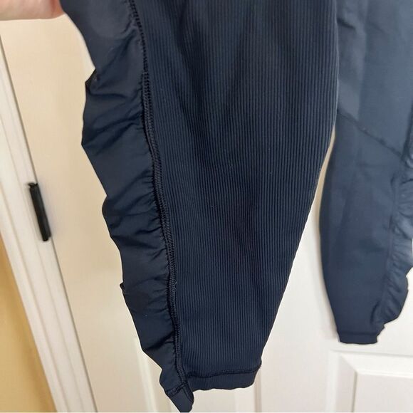 Lululemon Athletica Speed Tight Womens Comfy‎ Leggings Size 8 Compression Active - Picture 7 of 8